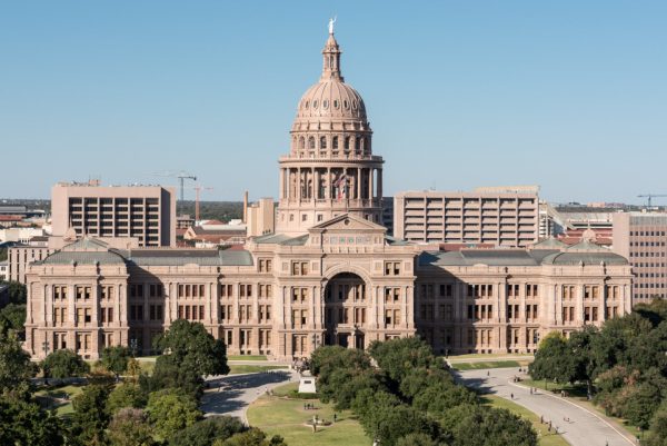 Outside view of the Texas Legislature Building 